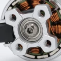 Silnik FlyFishRC Flash 2207 1850KV 6S Grey&amp;Purple